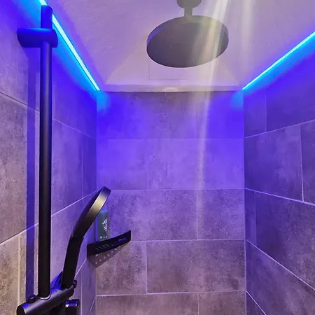 Modern&Renovated - Hotelpension Oberauer Wagrain-2